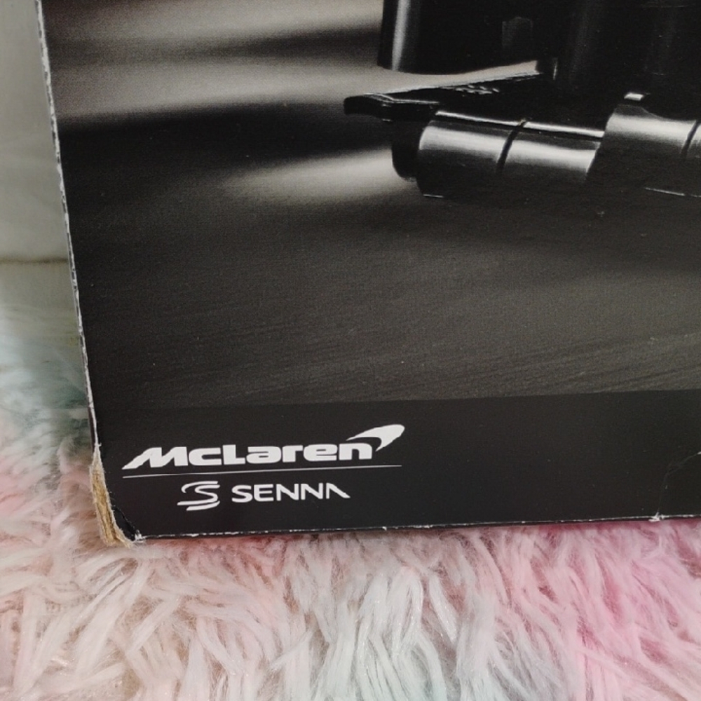 SALE! Open Box LEGO Technic McLaren Senna GTR in Black & Blue Put Together Once - Picture 3 of 5